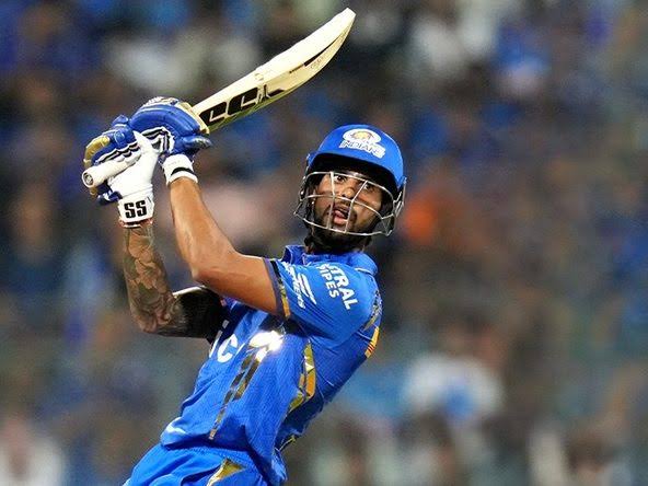 Mumbai Indians Off to a Blazing Start, Score 104/2 in Just 10.1 Overs